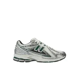 New Balance: Белые кеды 