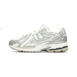 New Balance: Белые кроссовки  1906R