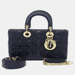 Dior: Чёрная сумка 