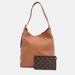 Louis Vuitton: Коричневая сумка 