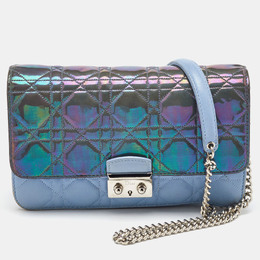 Dior: Голубая сумка 