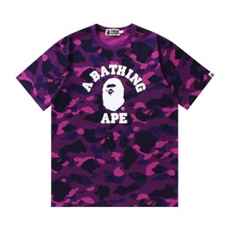 A BATHING APE: Фиолетовая футболка 