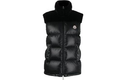 Moncler: Чёрный жилет 