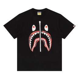 A BATHING APE: Чёрная футболка 