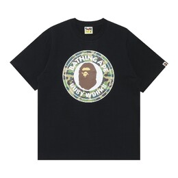 A BATHING APE: Чёрная футболка 