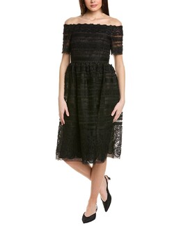 Carolina Herrera: Кружевное платье 