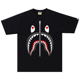 A BATHING APE: Чёрная футболка 