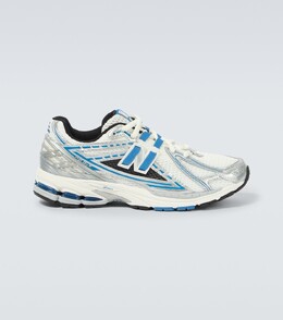 New Balance: Серебристые кроссовки  1906R