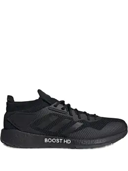 adidas: Чёрные кроссовки  PulseBoost