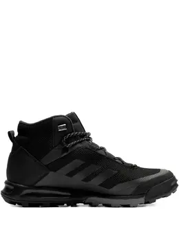 adidas: Чёрные кроссовки  Terrex