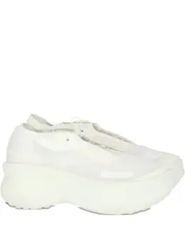 Salomon: Белые кроссовки 