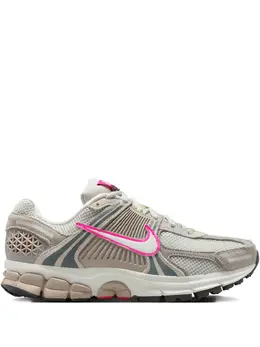Nike: Светлые кроссовки  Air Zoom