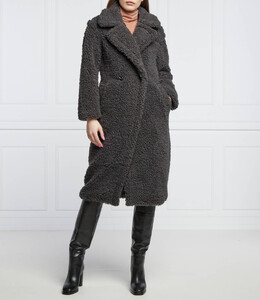 UGG: Пальто  Gertrude