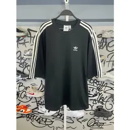 adidas: Футболка оверсайз 
