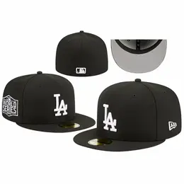 NEW ERA: Чёрная кепка 
