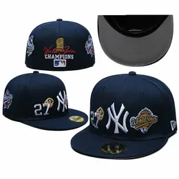 NEW ERA: Синяя кепка 