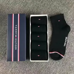 TOMMY HILFIGER: Чёрные носки 