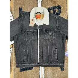 Levi's: Джинсовая куртка  Trucker
