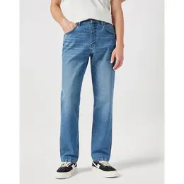 Wrangler: Классические джинсы 
