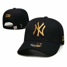 NEW ERA: Кепка 