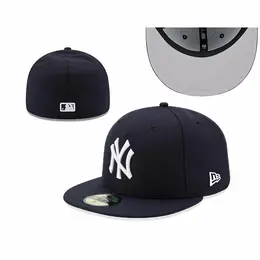 NEW ERA: Синяя кепка 
