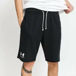 Under Armour: Спортивные шорты 