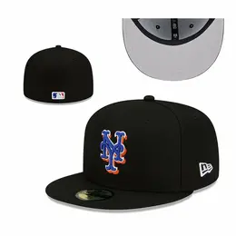 NEW ERA: Чёрная кепка 