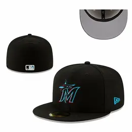 NEW ERA: Чёрная кепка 