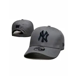 NEW ERA: Чёрная кепка 