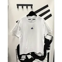 NIKE: Белая футболка 
