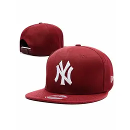 NEW ERA: Красная кепка 