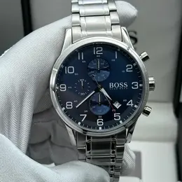 BOSS: Часы 