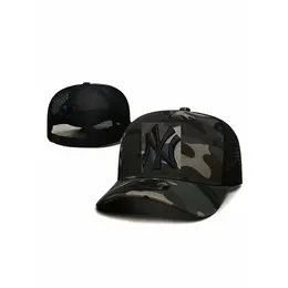 NEW ERA: Серая кепка 