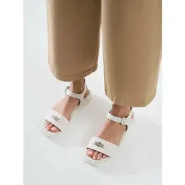 Pierre Cardin: Белые сандалии 