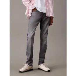 Calvin Klein Jeans: Зауженные джинсы 
