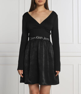 Calvin Klein Jeans: Чёрное платье 