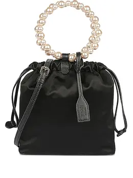 Moschino: Чёрная сумка 