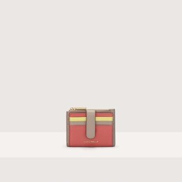 Coccinelle: Красная обложка 