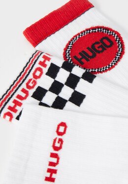 Hugo: Белые носки 