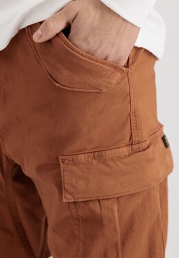 Alpha Industries: Коричневые шорты 