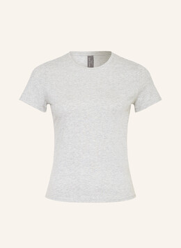 Sweaty Betty: Светлая футболка 