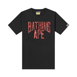 A BATHING APE: Чёрная футболка 