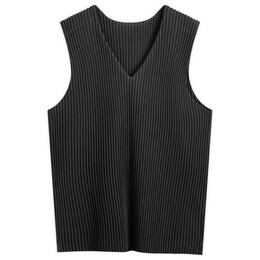 Homme Plissé Issey Miyake: Чёрный жилет 