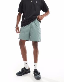 Adidas Originals: Шорты 