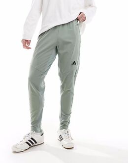 adidas Performance: Чиносы 