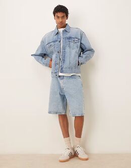 Calvin Klein Jeans: Джинсовые шорты 