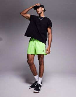 Adidas Originals: Шорты с поясом 