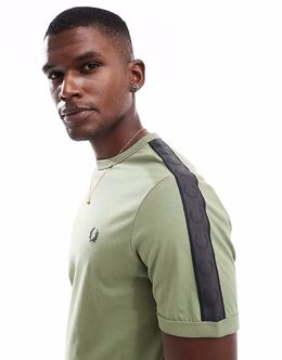 Fred Perry: Футболка  Ringer
