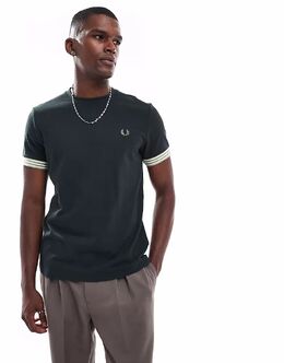 Fred Perry: Тёмная футболка 