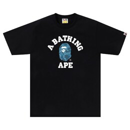 A BATHING APE: Чёрная футболка 